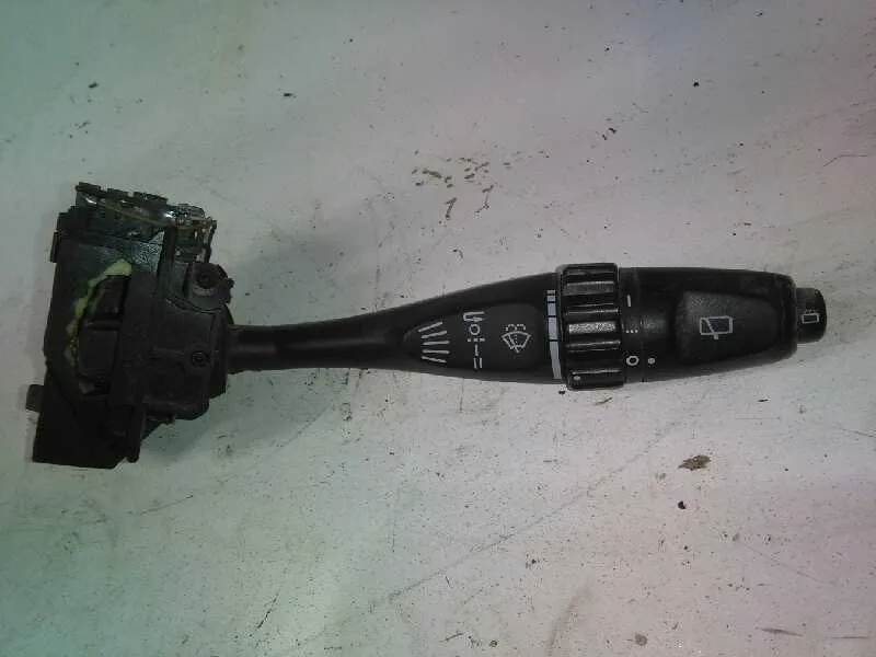 Mando Limpia para Mitsubishi Space Star (Dg0)