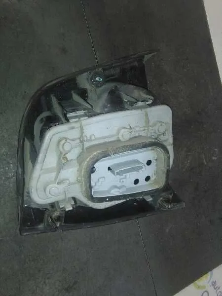 Piloto Trasero Derecho para Volkswagen Polo (9N1)