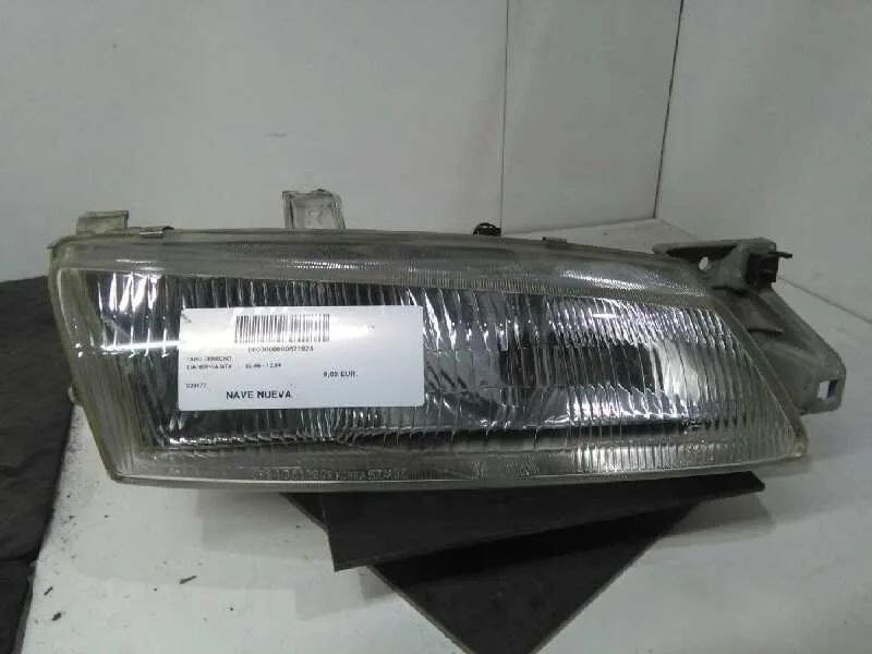 Faro Derecho para Kia Sephia