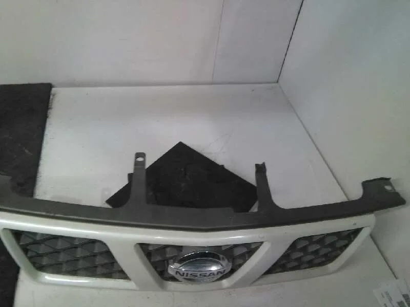 Rejilla Delantera para Nissan X-Trail (T30)