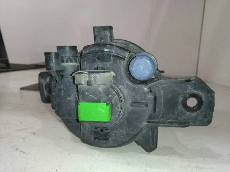 Faro Antiniebla Izquierdo para Nissan X-Trail (T30)