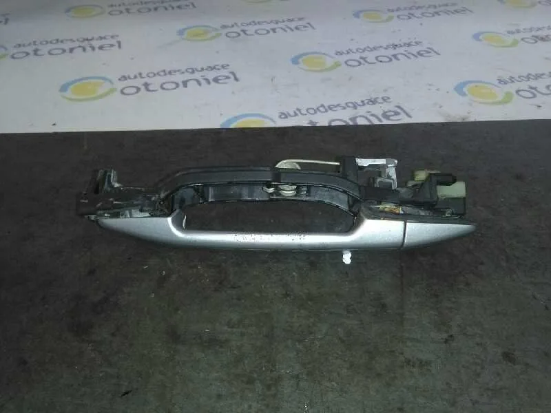 Maneta Exterior Delantera Derecha para Mercedes-Benz Clase E (W210) Familiar