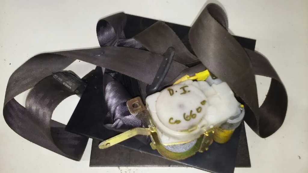 Pretensor Airbag Izquierdo para Kia Sorento