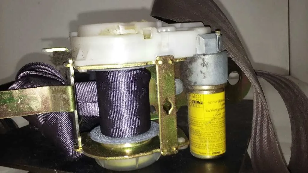 Pretensor Airbag Izquierdo para Kia Sorento