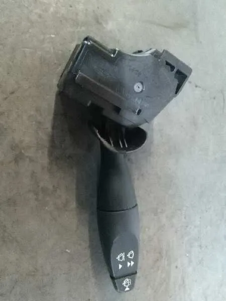 Mando Limpia para Ford Fusion (Cbk)