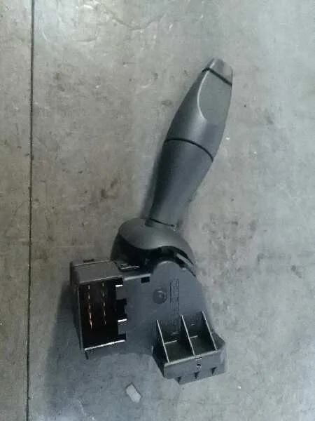 Mando Limpia para Ford Fusion (Cbk)