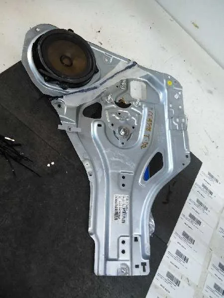 Elevalunas Trasero Derecho para Kia Sportage