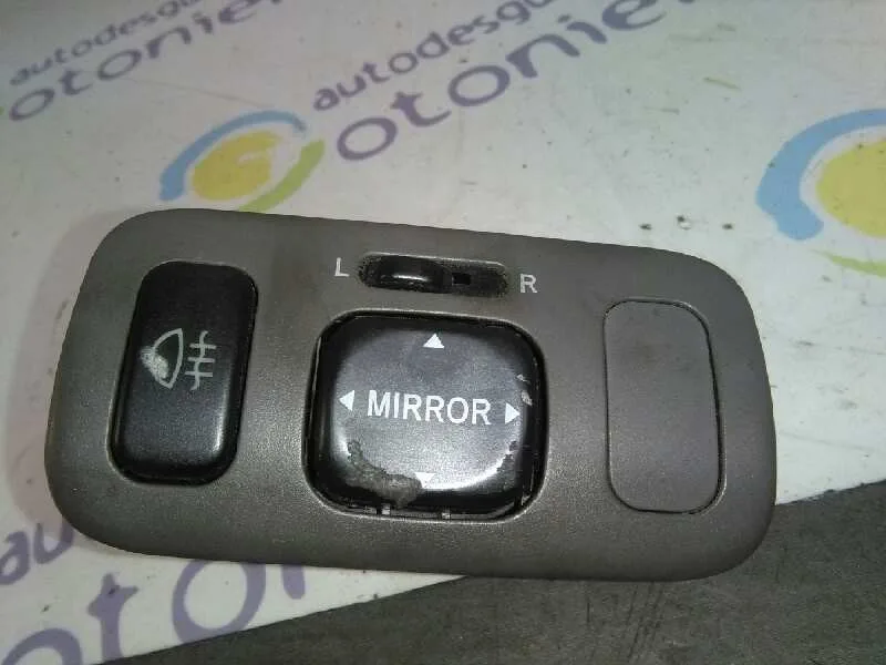 Mando Retrovisor para Toyota Corolla (E11)
