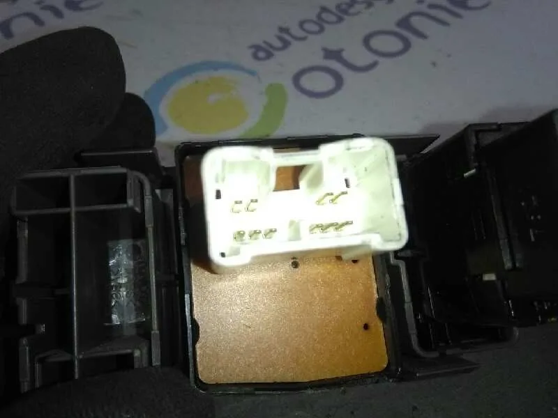 Mando Retrovisor para Toyota Corolla (E11)