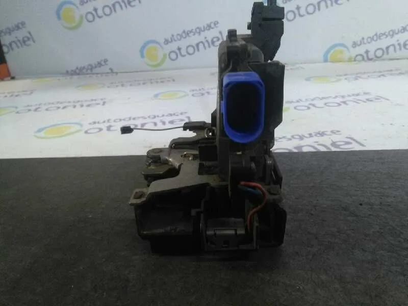 Cerradura Puerta Trasera Derecha para Seat Altea (5P1)