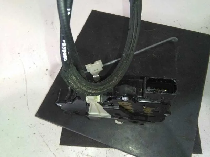Cerradura Puerta Delantera Derecha para Opel Corsa E