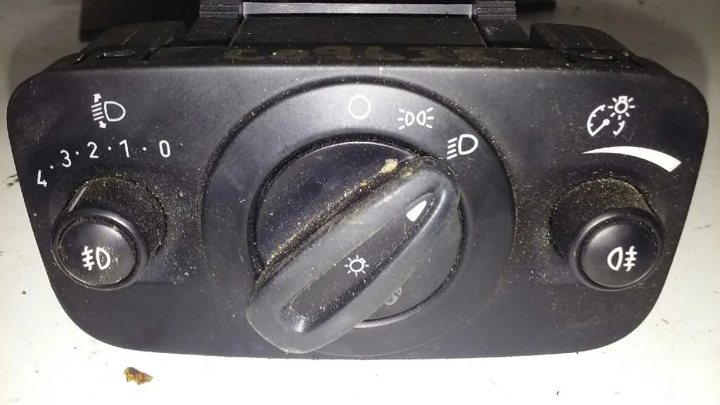 Mando Luces para Ford Fiesta (Ccn)