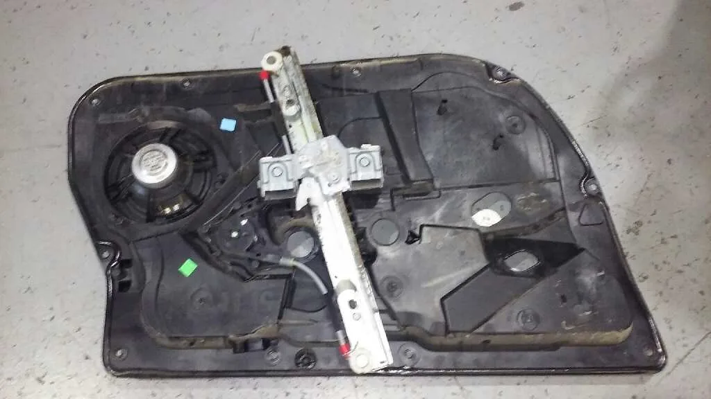 Elevalunas Delantero Derecho para Ford Fiesta (Ccn)