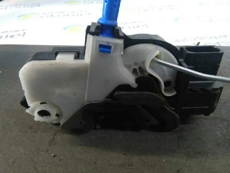 Cerradura Puerta Delantera Derecha para Opel Astra J Lim.