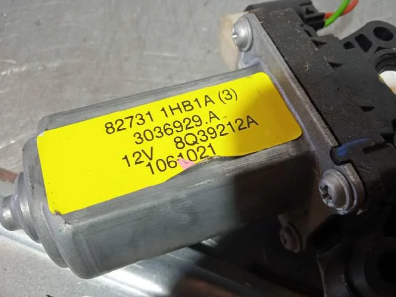 Elevalunas Trasero Derecho para Nissan Note