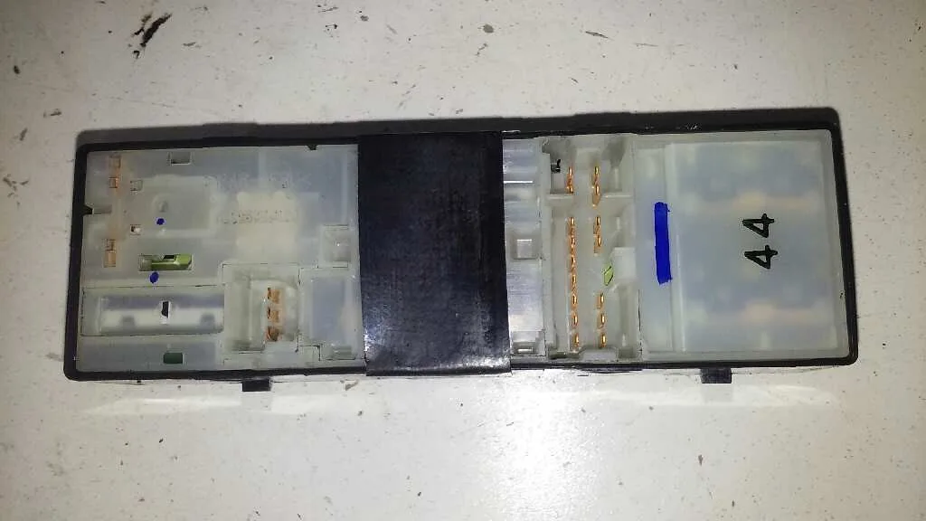 Mando Elevalunas Delantero Izquierdo para Nissan Note