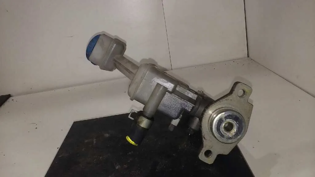 Bomba Freno para Nissan Primera Berlina (P12)