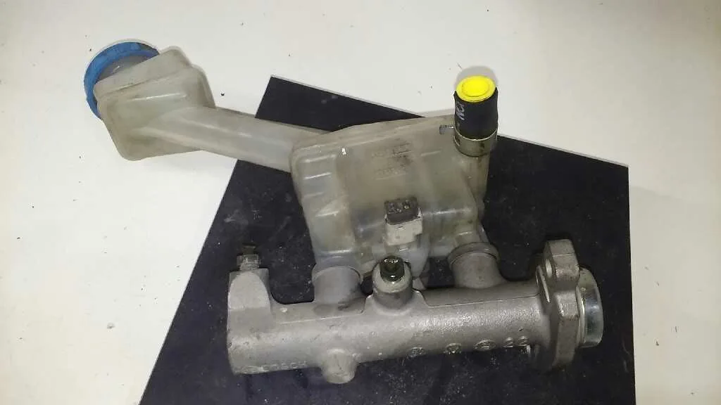 Bomba Freno para Nissan Primera Berlina (P12)