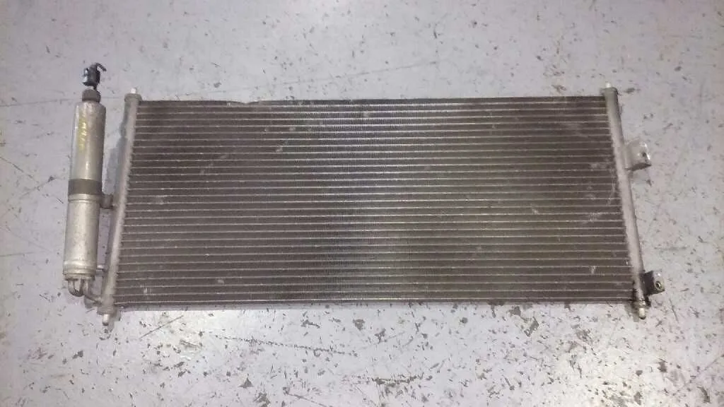 Condensador / Radiador Aire Acondicionado para Nissan Primera Berlina (P12)