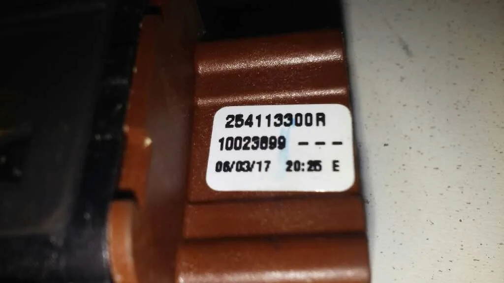 Mando Elevalunas Delantero Izquierdo para Renault Captur