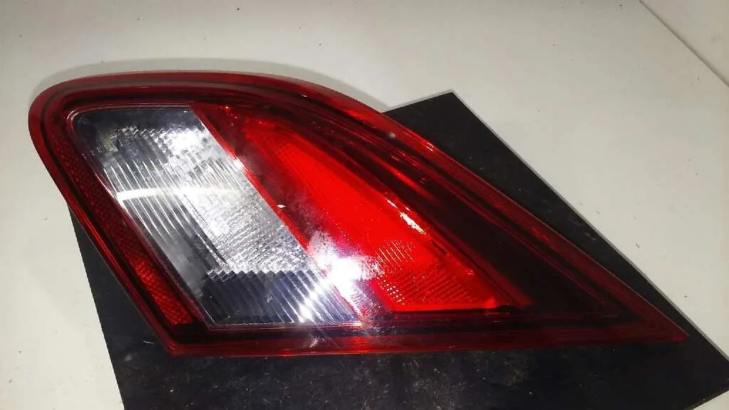 Piloto Trasero Derecho Interior para Opel Corsa E