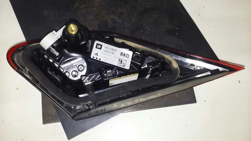 Piloto Trasero Izquierdo Interior para Opel Corsa E