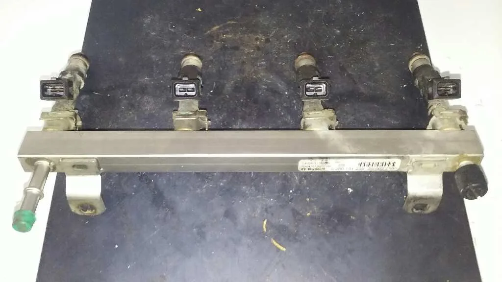 Rampa Inyectora para Opel Corsa E
