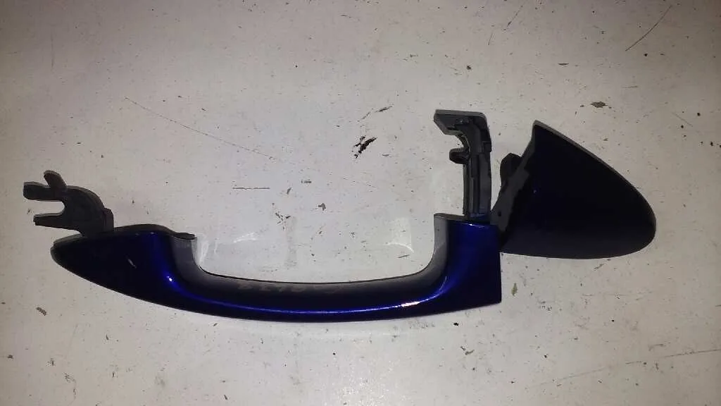 Maneta Exterior Delantera Derecha para Ford Fiesta (Ccn)