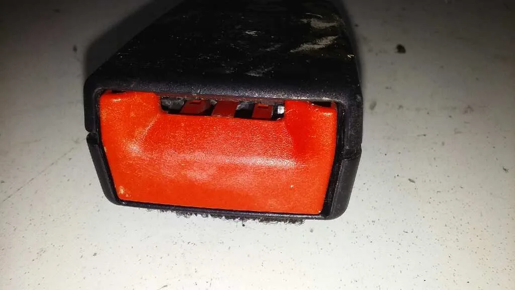 Enganche Cinturon para Ford Fiesta (Ccn)
