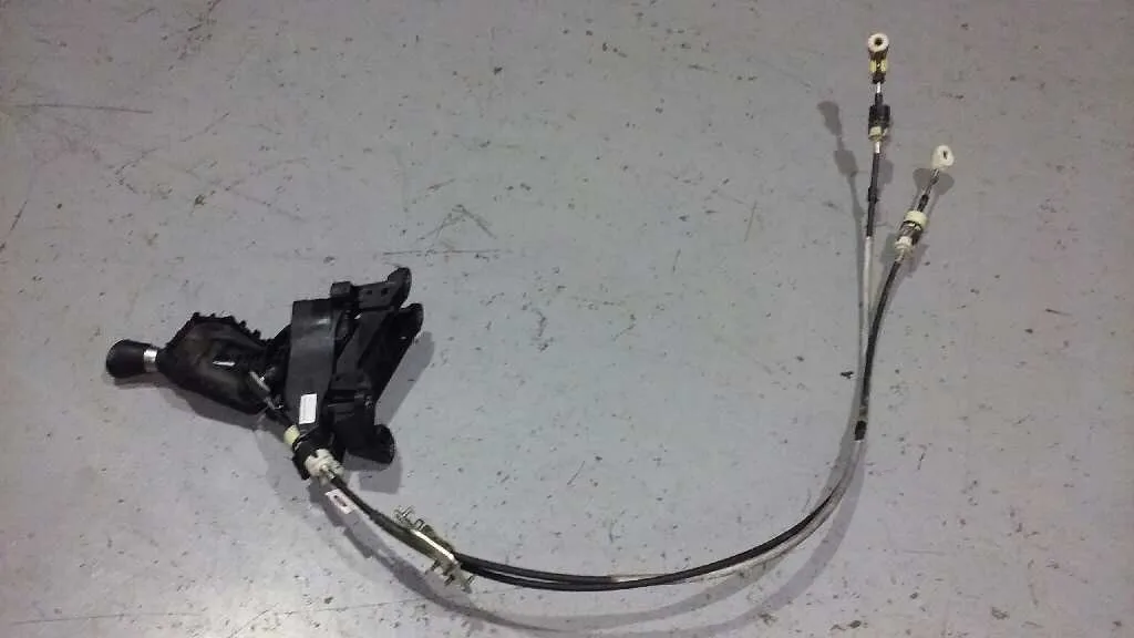 Palanca Cambio para Ford Fiesta (Ccn)