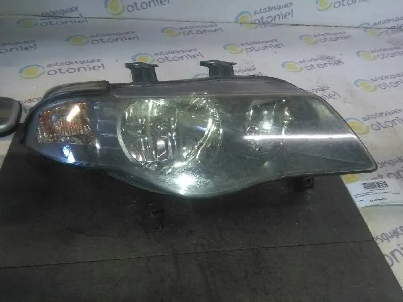 Faro Derecho para Mg Serie 45 (Rt)