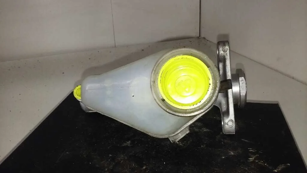 Bomba Freno para Toyota Corolla (E11)