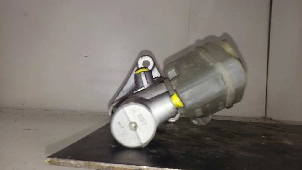 Bomba Freno para Toyota Corolla (E11)