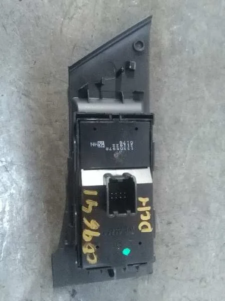 Mando Elevalunas Delantero Izquierdo para Opel Astra J Lim.