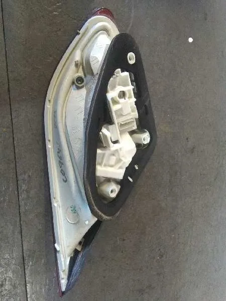 Piloto Trasero Derecho Interior para Opel Astra J Lim.