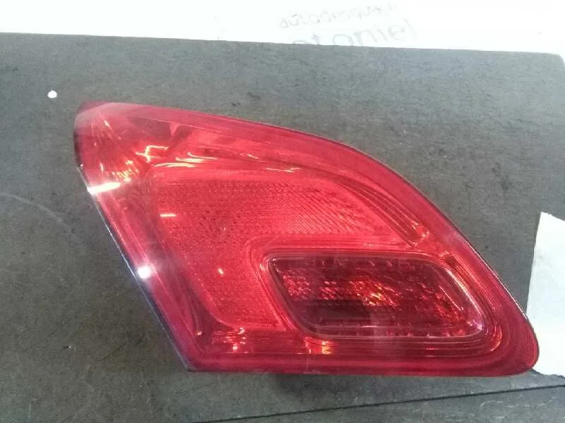 Piloto Trasero Izquierdo Interior para Opel Astra J Lim.