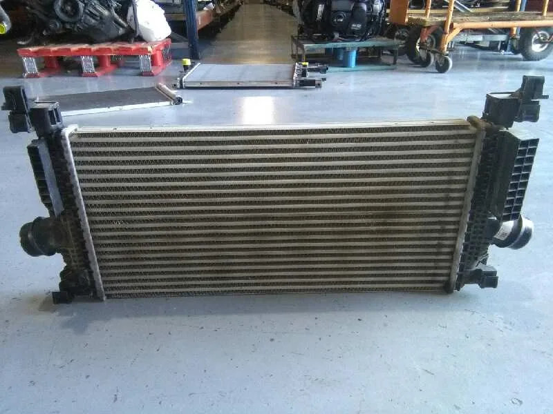 Intercooler para Opel Astra J Lim.