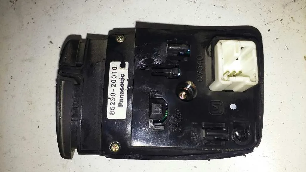 Mando Volante para Toyota Avensis Berlina (T 22)
