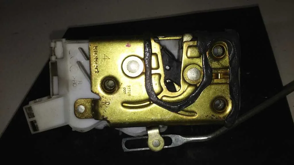Cerradura Puerta Delantera Derecha para Toyota Avensis Berlina (T 22)