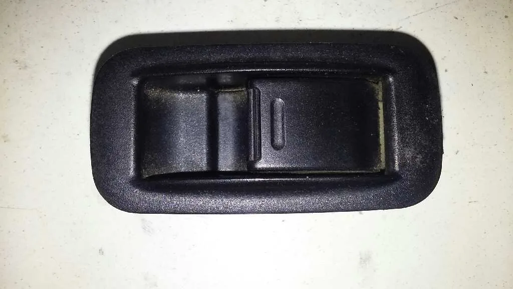 Mando Elevalunas Trasero Derecho para Toyota Avensis Berlina (T 22)
