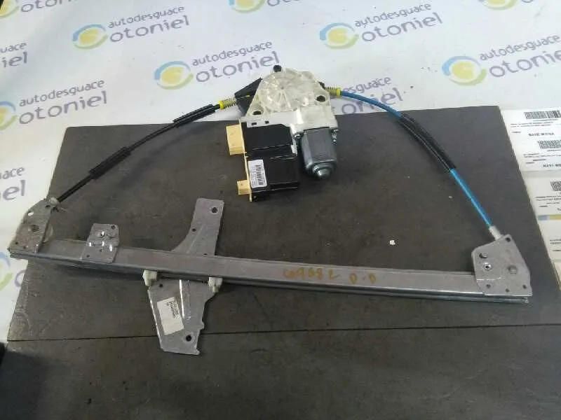 Elevalunas Delantero Derecho para Peugeot 307 Berlina (S2)