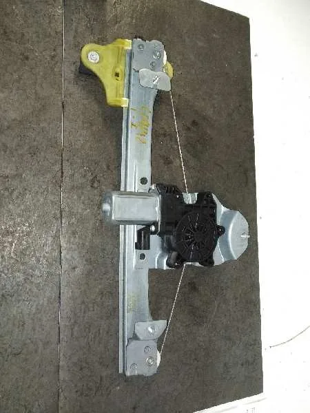 Elevalunas Trasero Izquierdo para Renault Clio Iv