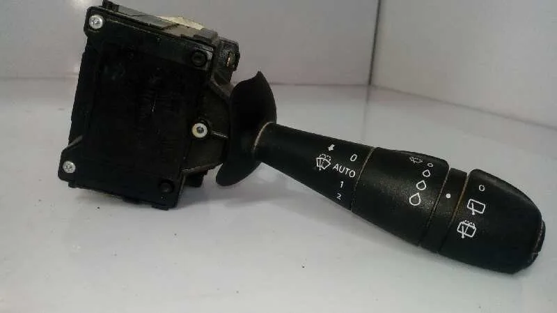 Mando Limpia para Renault Clio Iv