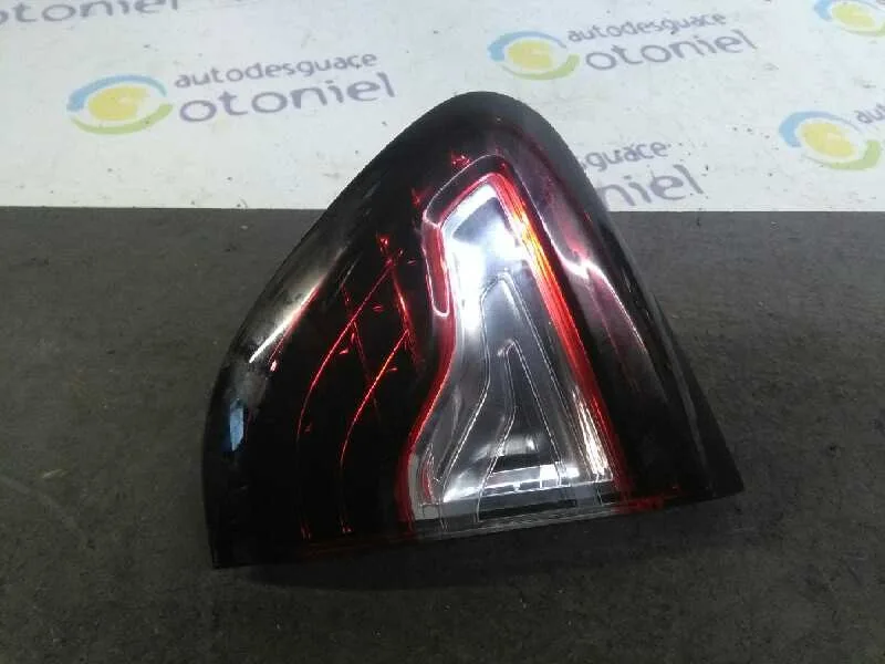 Piloto Trasero Derecho Interior para Renault Captur