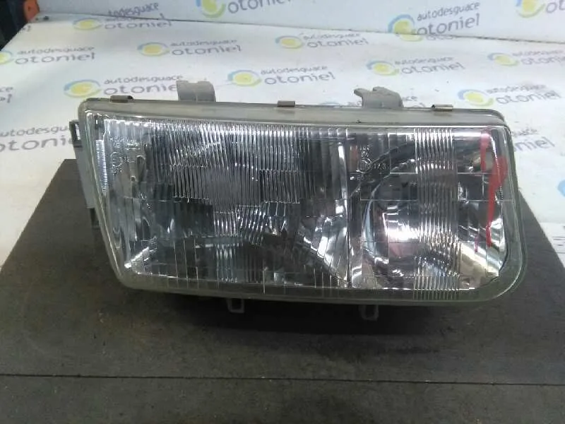 Faro Derecho para Tata Safari