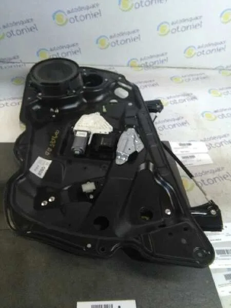 Elevalunas Delantero Derecho para Volkswagen Passat Berlina (3C2)