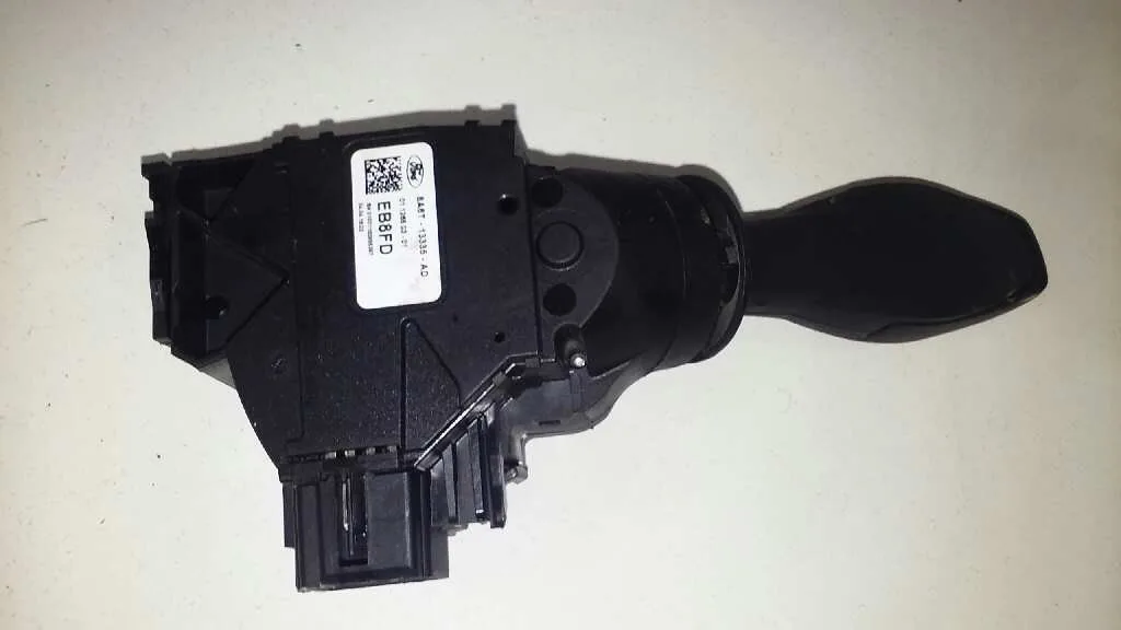 Mando Luces para Ford Fiesta (Ccn)