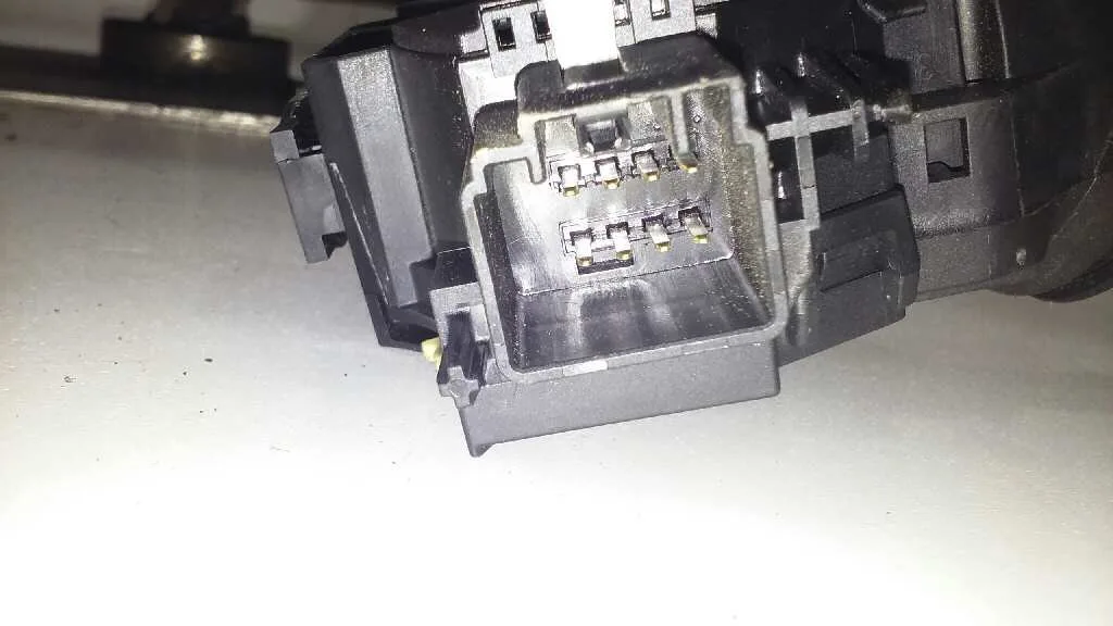 Mando Luces para Ford Fiesta (Ccn)