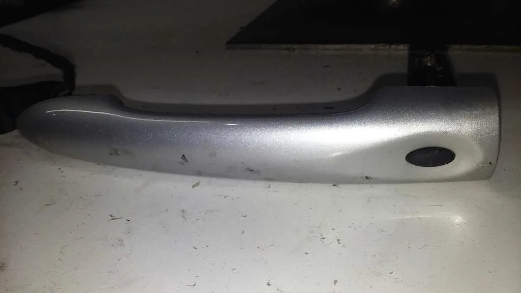 Maneta Exterior Delantera Derecha para Renault Captur