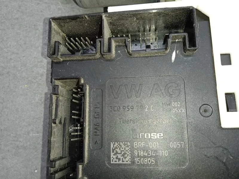 Motor Elevalunas Delantero Derecho para Volkswagen Tiguan (5N2)